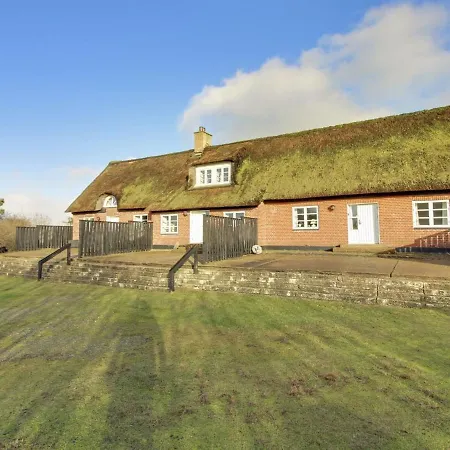Apartment Labarnas - 800m From The Sea In Western Jutland By Interhome *